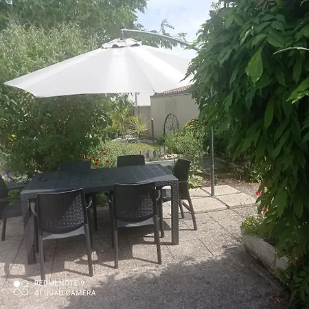 Maison De Pres De La Tranche Sur * Angles (Vendee)