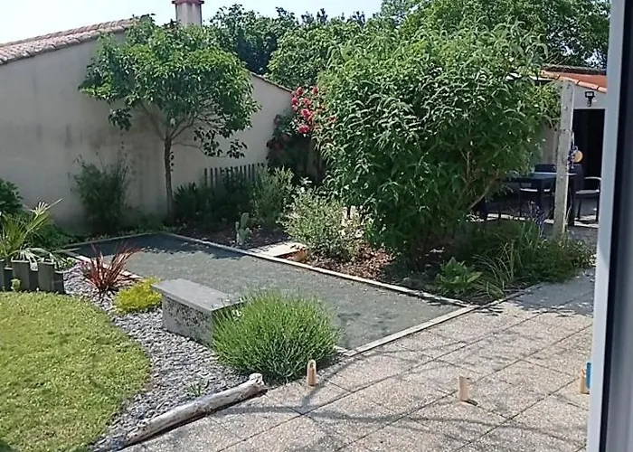 Maison De Pres De La Tranche Sur